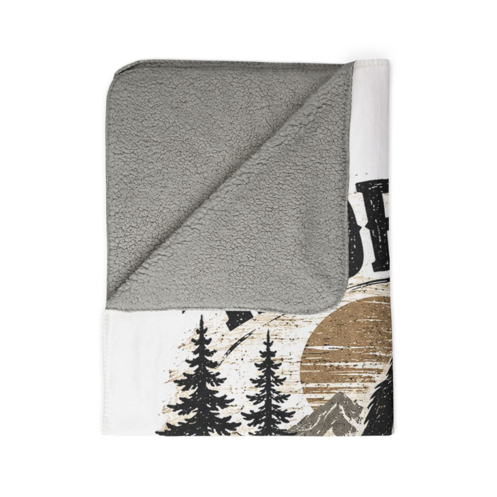 Hide & Seek Champion Bigfoot - Fleece Sherpa Blanket