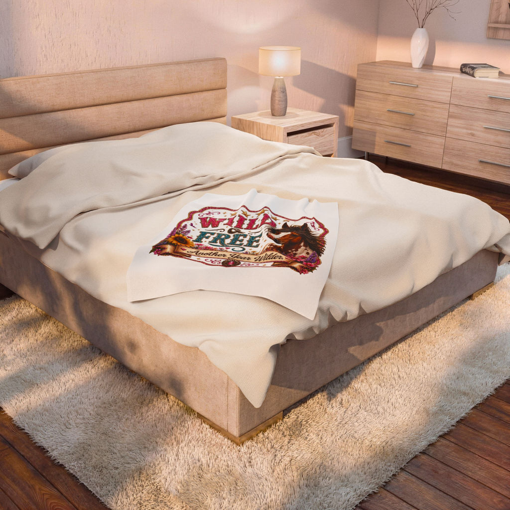 Wild & Free Horse - Velveteen Plush Blanket