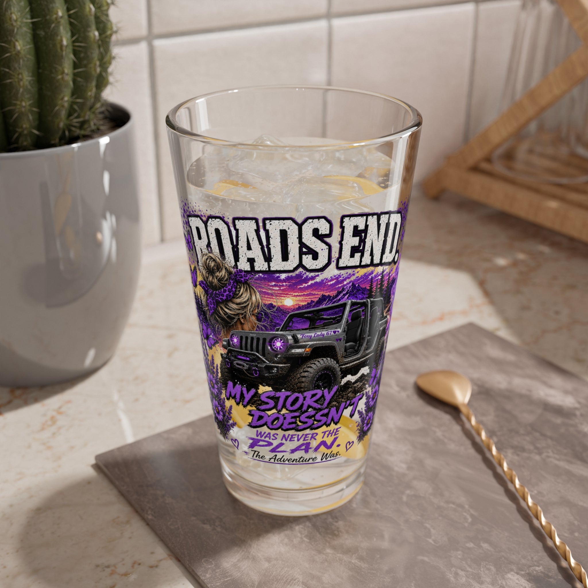 Roads End Adventure Mixing Glass — 16oz Jeep & Nature Graphic Pint Glass